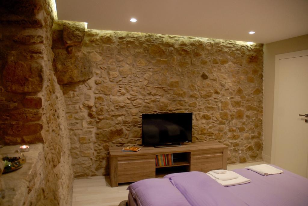 Kaaba - Aragon Home Holiday Montalbano Elicona Exterior foto